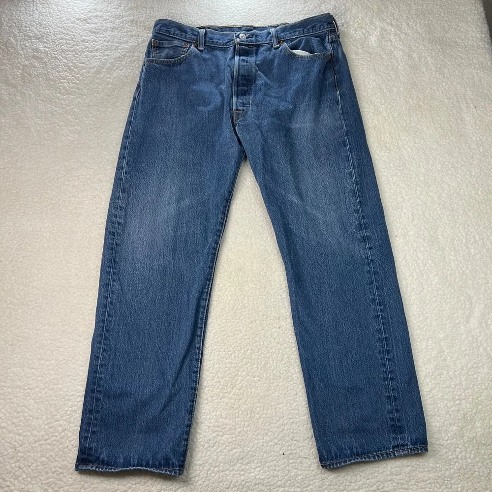 Levis 501 Jeans Mens 38x32 Fit 34x29 Blue Medium Wash Western Straight Leg Denim